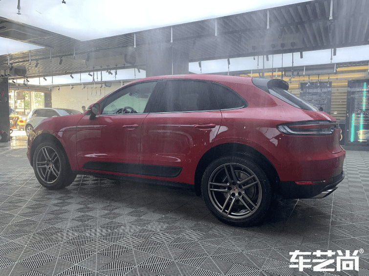 保時(shí)捷卡宴裝貼威固V70+V40，施工流程展示