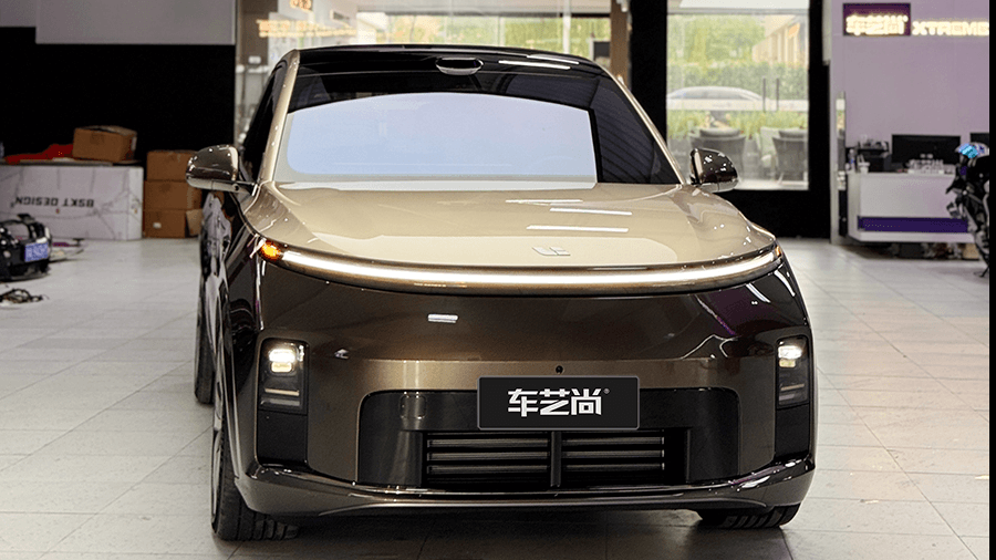 杭州首批理想 L9 Livis選車(chē)藝尚極屋店裝貼威固 V10 車(chē)衣 + VK70 隔熱膜