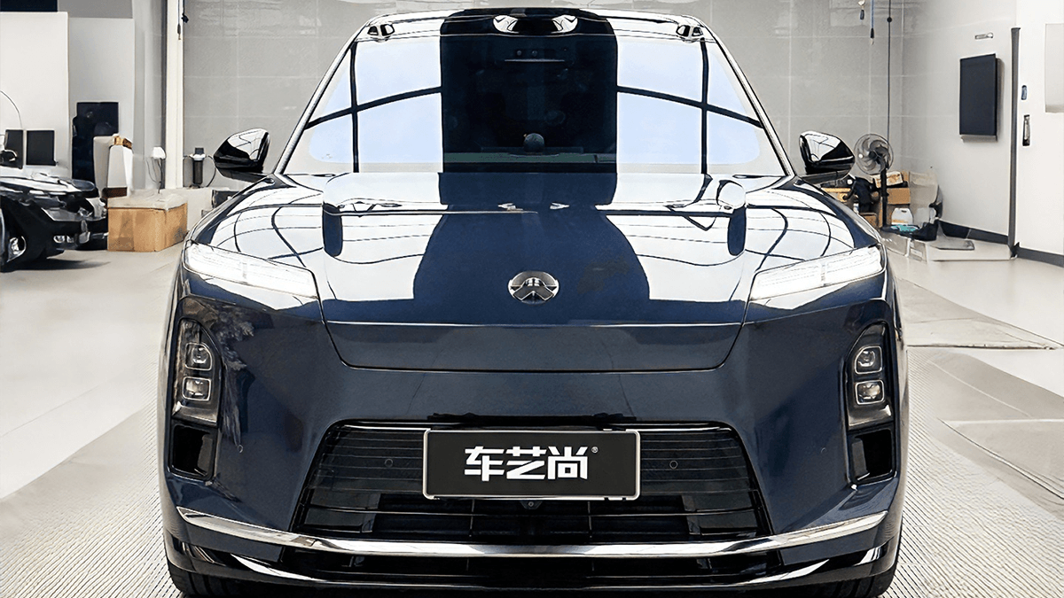 蔚來(lái)ES8全車威固VK70+KC35隔熱膜施工 新能源電車優(yōu)選窗膜