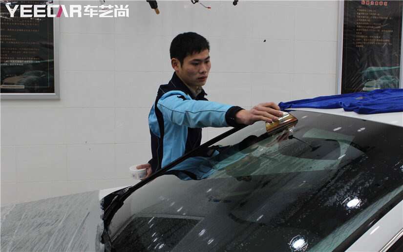 r9Fw6KGk62aY-1458444128793.jpg