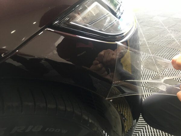 隱形車衣貼完后發(fā)生刮蹭、碰撞怎么辦，如何索賠？