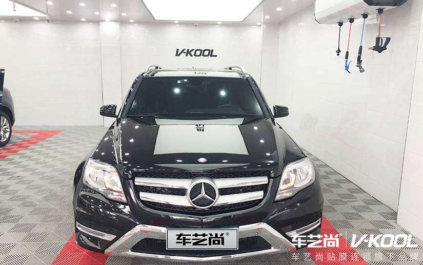 奔馳GLK(黑色）威固隔熱膜專業(yè)施工案例