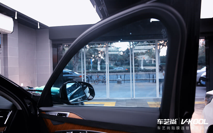 威固隔熱膜施工案例-奔馳E級(jí)專業(yè)汽車貼膜