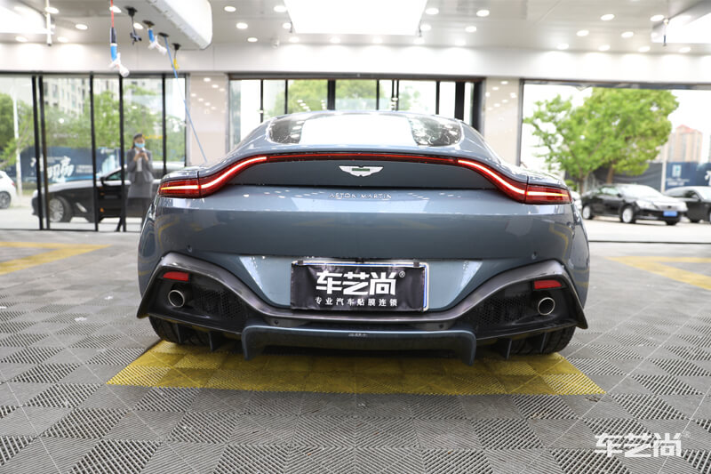 阿斯頓馬丁車燈貼膜