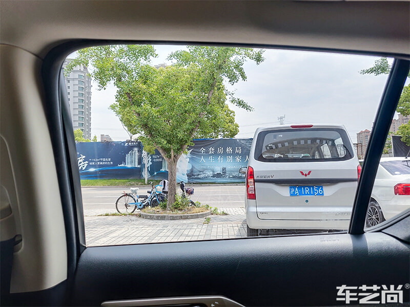 車窗隔熱膜
