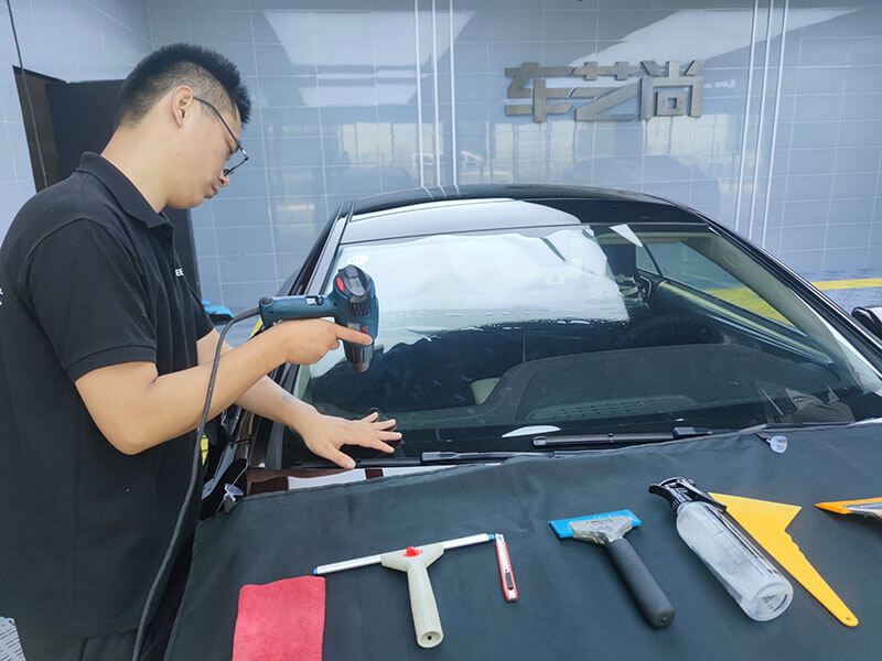 汽車玻璃膜如何選擇型號(hào)