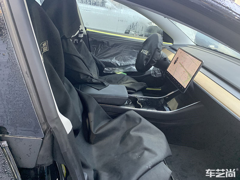特斯拉Model 3施工威固隔熱膜案例（圖片展示五）