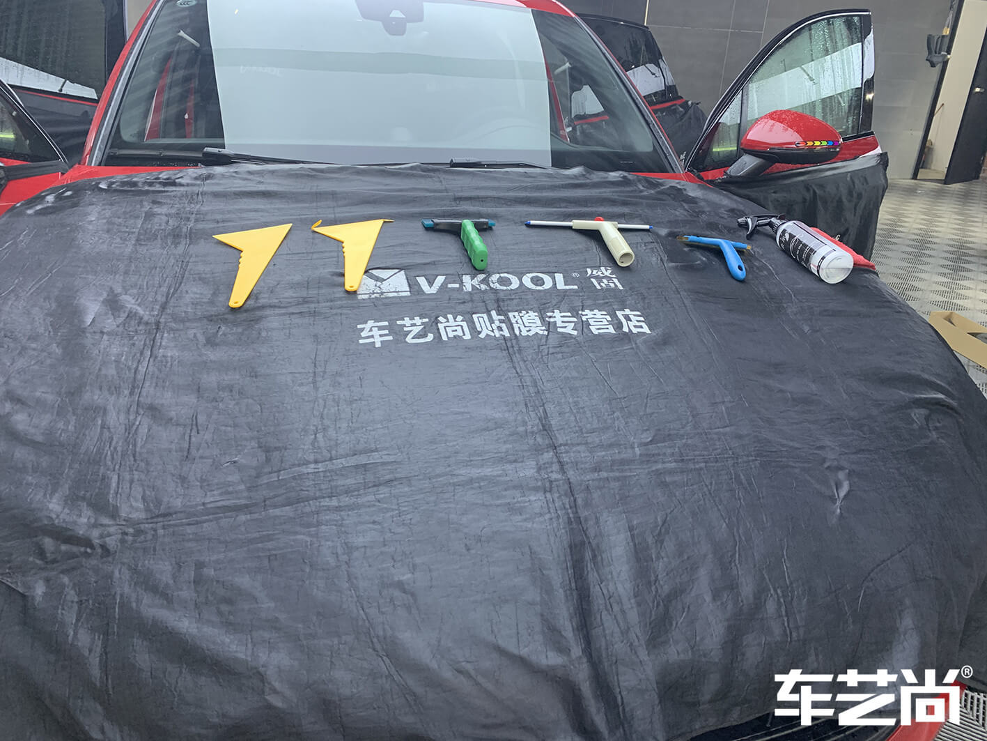 保時(shí)捷卡宴裝貼威固V70+V40，施工流程展示（圖五）