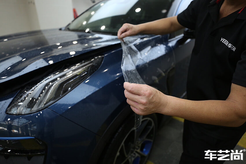 領(lǐng)克05施工威固隱形車衣，施工流程展示（4）