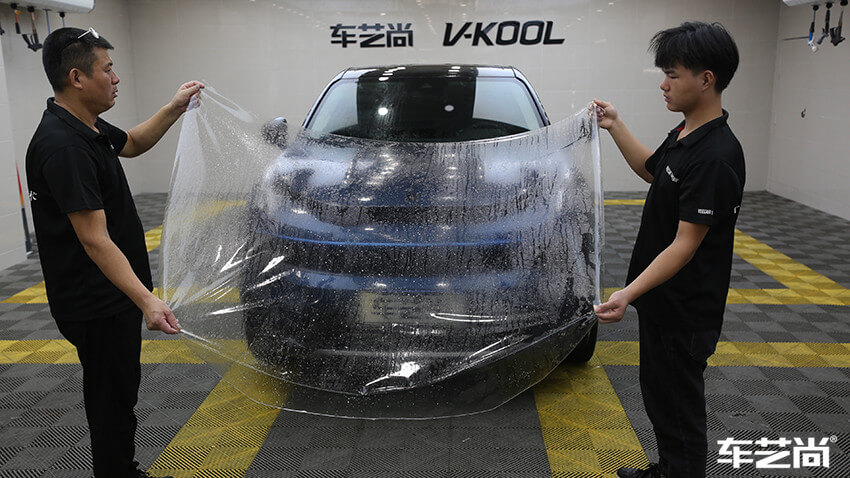 領(lǐng)克05施工威固隱形車衣，施工流程展示（9）