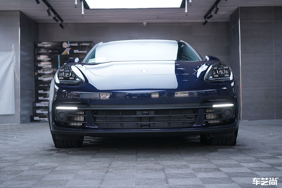 保時(shí)捷帕拉梅拉施工威固車衣，施工流程展示（9）