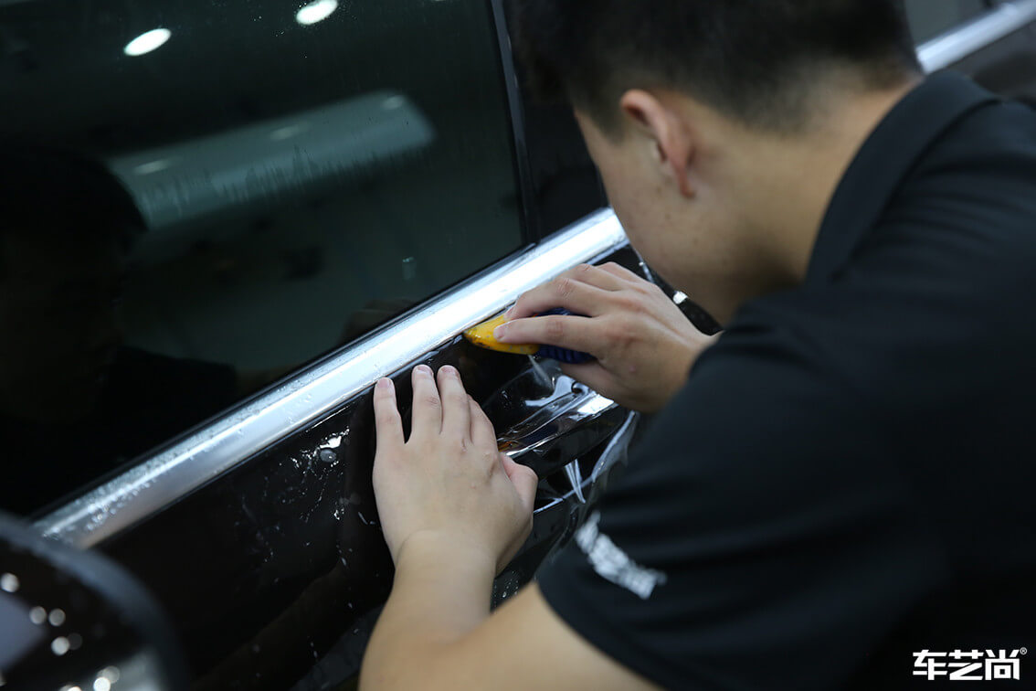 奔馳 GLC300施工威固隱形車衣案例流程展示（10）