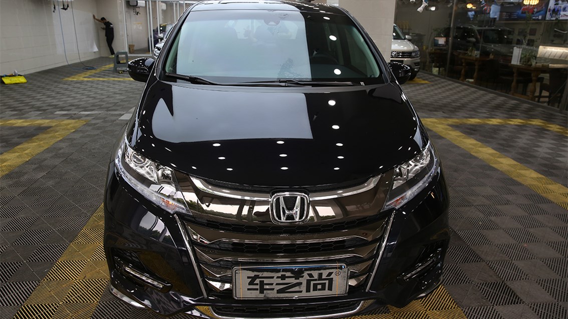 本田奧德賽選擇車藝尚施工威固隔熱膜，流程展示