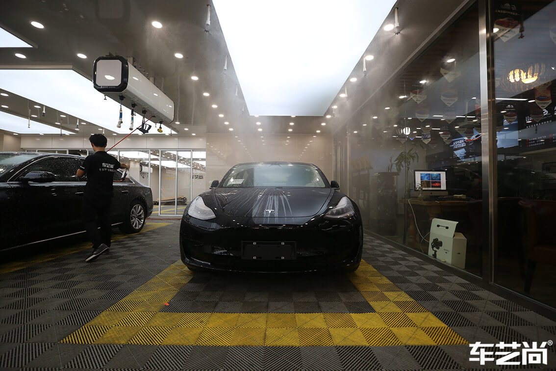 特斯拉Model 3施工威固隔熱膜施工流程細(xì)節(jié)圖展示圖（1）