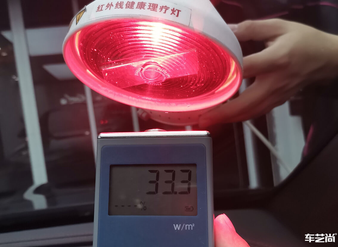 奔馳E300L施工威固漆面保護膜案例流程展示（11）