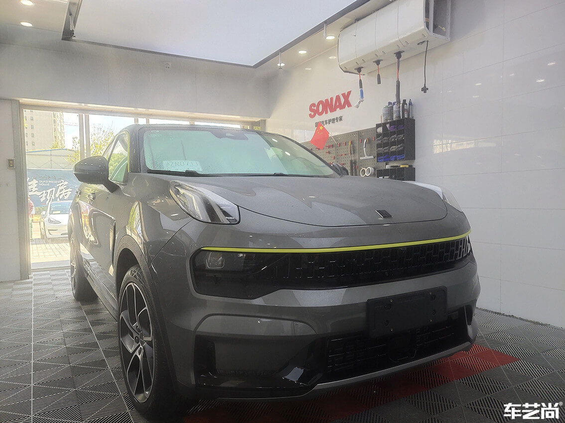 黑色領(lǐng)克05 車藝尚御水路店施工（4）