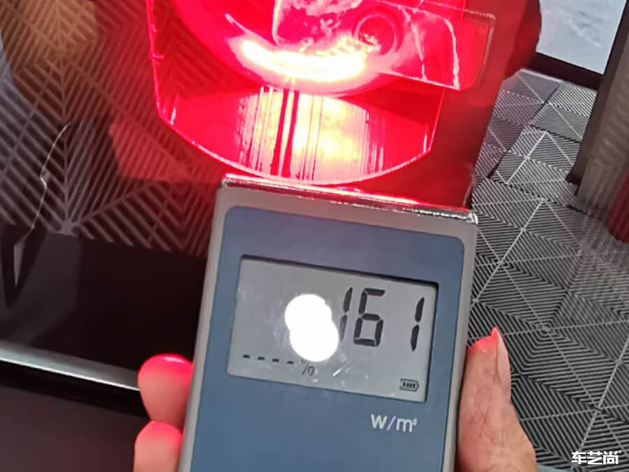 寶馬X3裝貼隔熱膜，選擇威固VK70+K35型號（10）