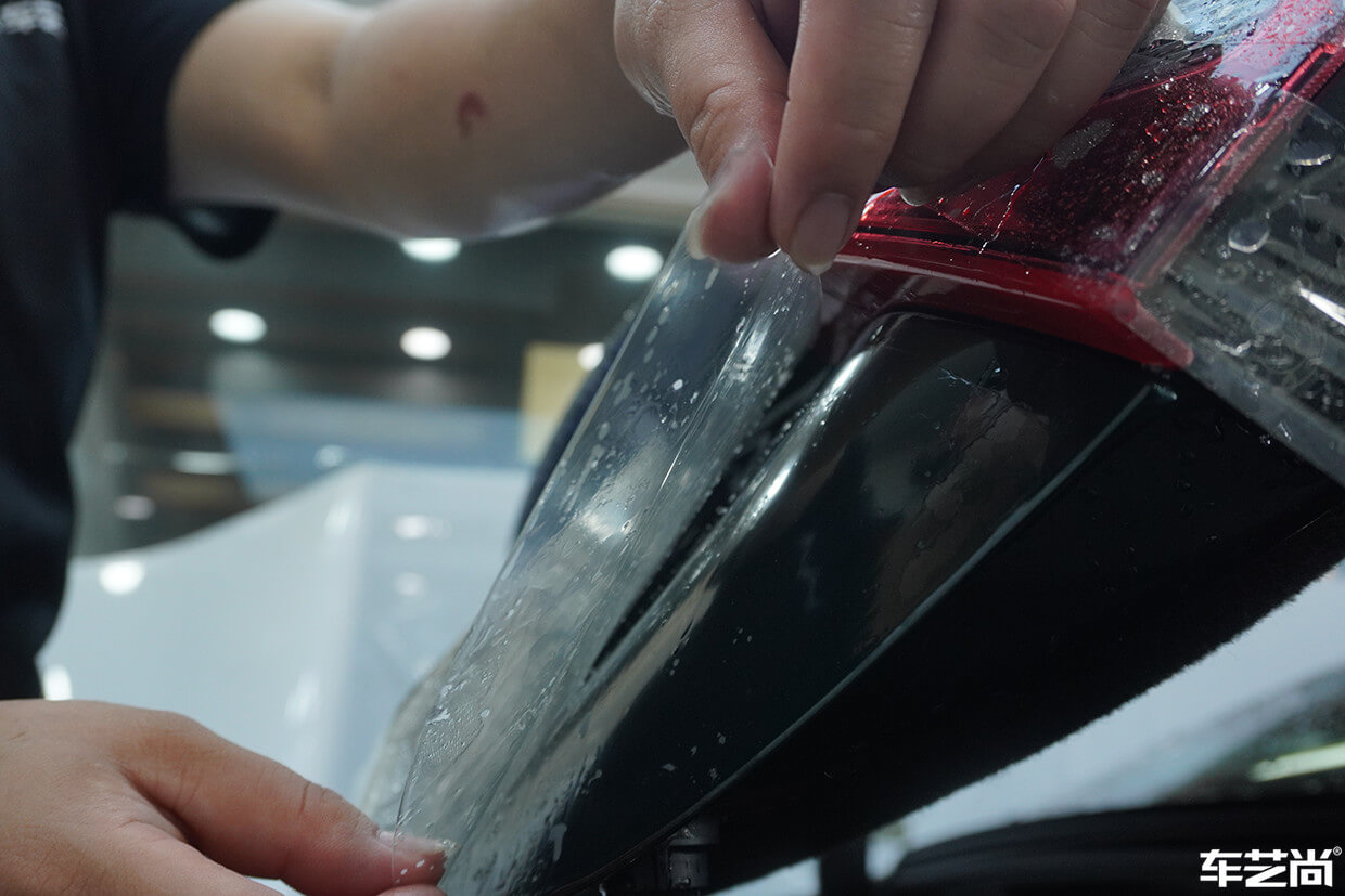 阿爾法羅密歐施工威固隱形車衣流程展示（4）