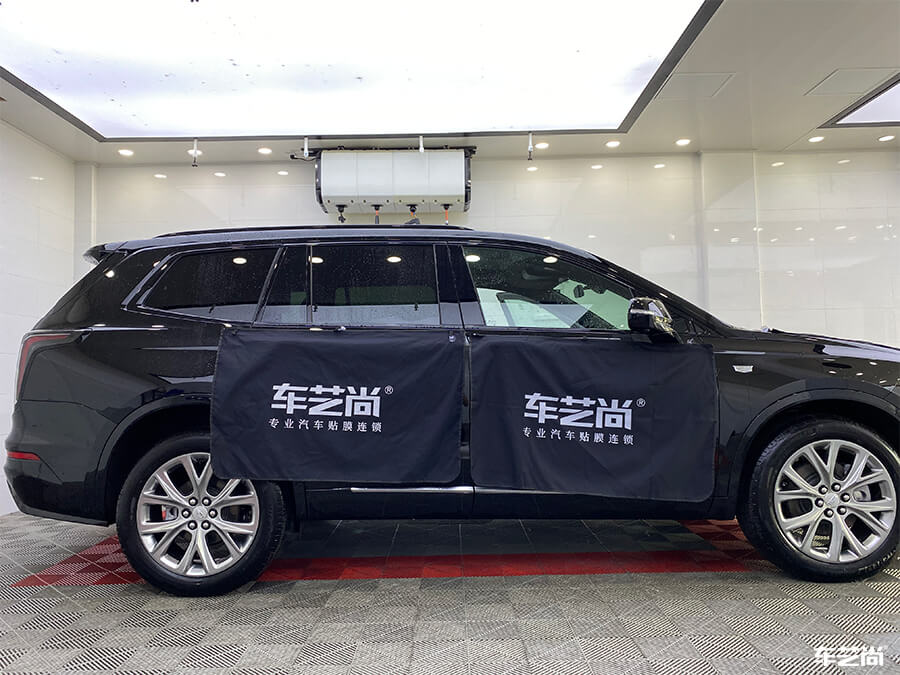 凱迪拉克裝貼威固隔熱膜，案例流程展示（5）
