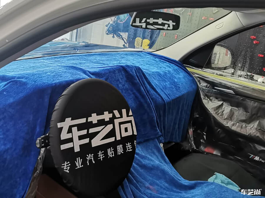 寶馬X3裝貼隔熱膜，選擇威固VK70+K35型號（1）