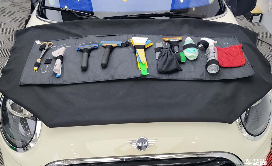 車藝尚為Mini裝貼威固玻璃膜，施工案例展示（2）