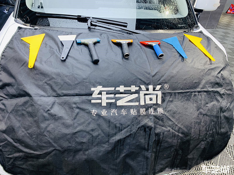 歐拉施工威固V-KOOL隔熱膜過程（圖二）