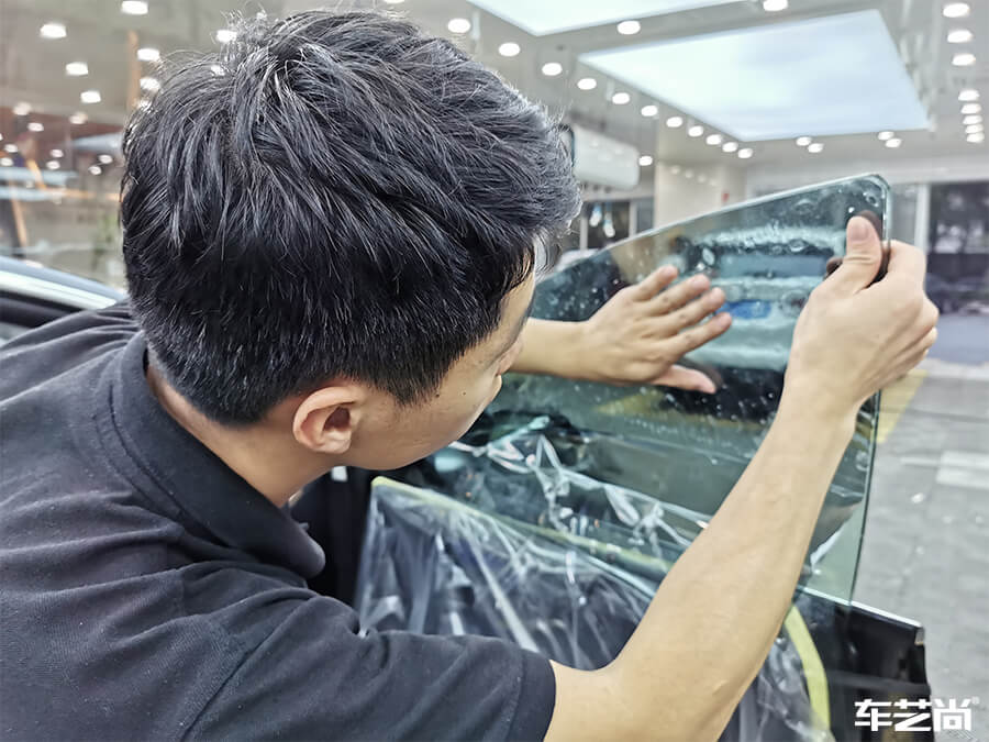 特斯拉Model 3施工威固隔熱膜施工案例分享（7）