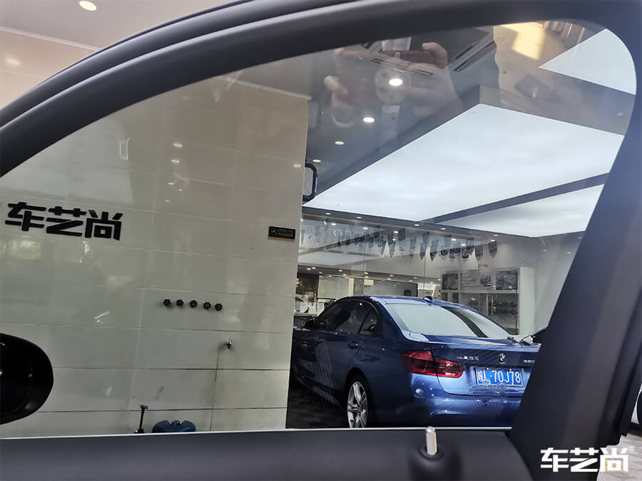 車藝尚威固授權(quán)專營店施工威固隔熱膜（4）