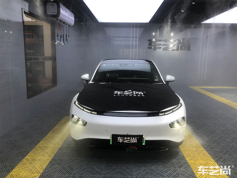 小鵬 P7極致防護(hù)，選擇車藝尚施工威固隔熱膜（2）