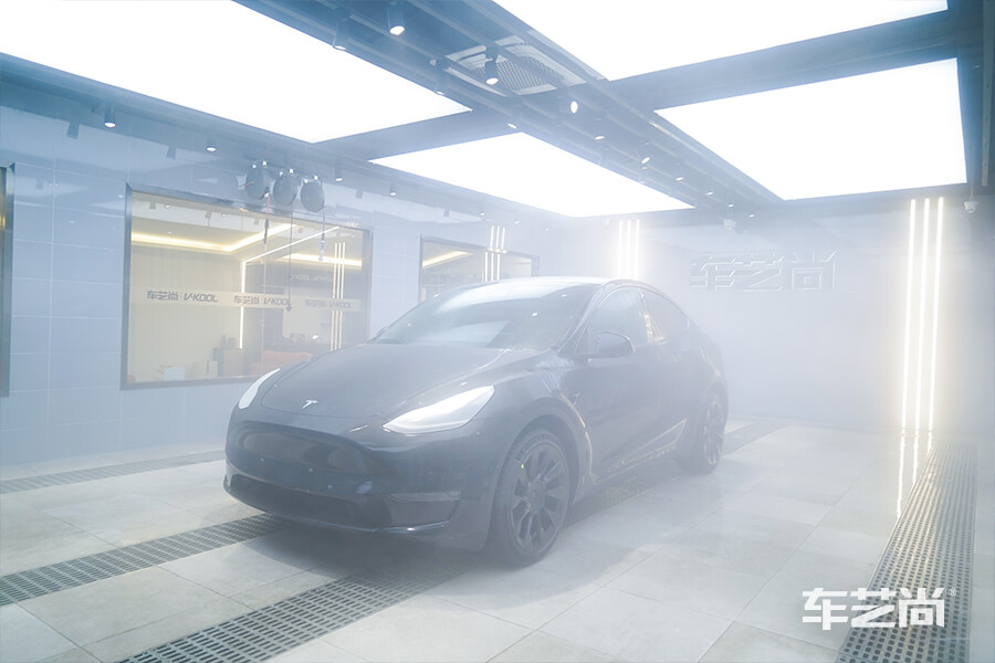 百公里加速幾秒的特斯拉MODEL Y，裝貼威固隔熱膜（1）