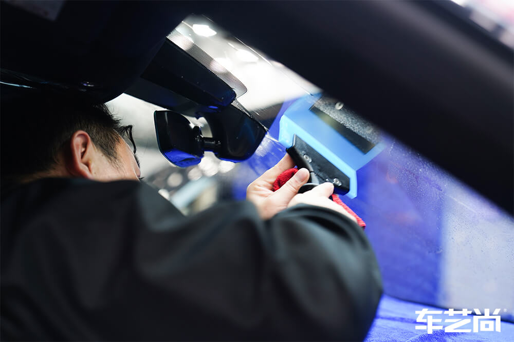 蘭博基尼URUS裝貼威固隔熱膜—車藝尚汽車貼膜（17）