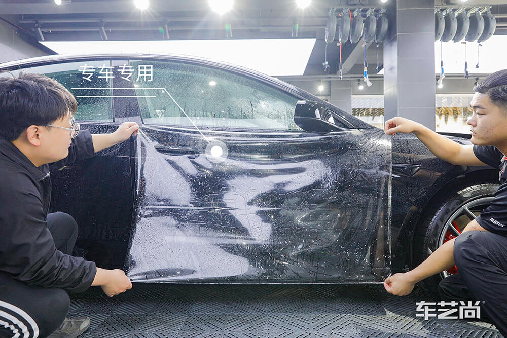 特斯拉Model 3施工威固漆面保護(hù)膜過(guò)程展示（二）