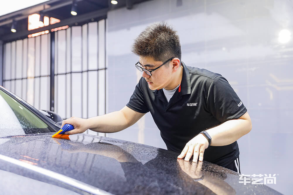 賓利飛馳施工威固漆面保護膜過程展示（十二）
