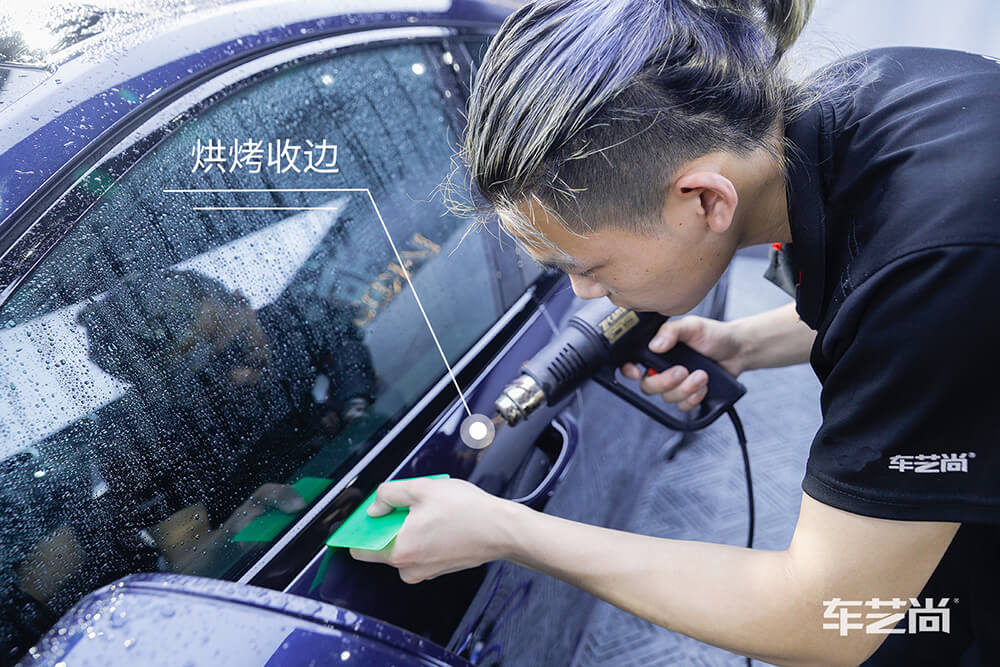 保時(shí)捷帕拉梅拉施工威固漆面保護(hù)膜過程展示（圖十三）