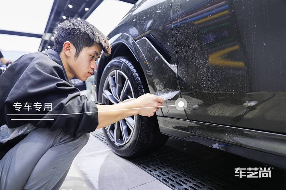 寶馬X6施工威固漆面保護膜過程及效果展示（圖十一）