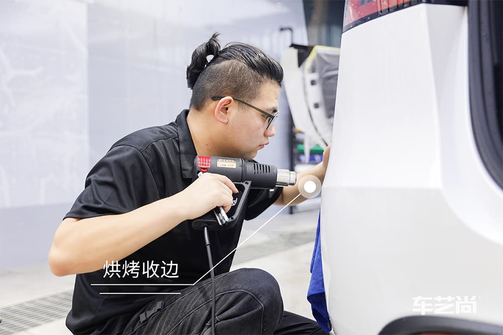 特斯拉ModelY白色施工威固漆面保護(hù)膜過程及效果展示（圖二一）