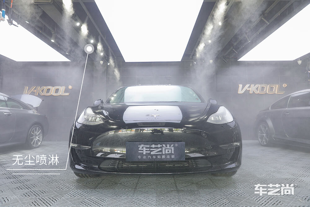 特斯拉Model 3施工威固漆面保護(hù)膜過(guò)程展示（一）