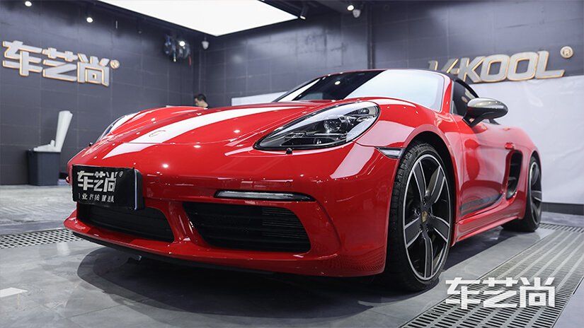 保時(shí)捷718貼車衣后效果