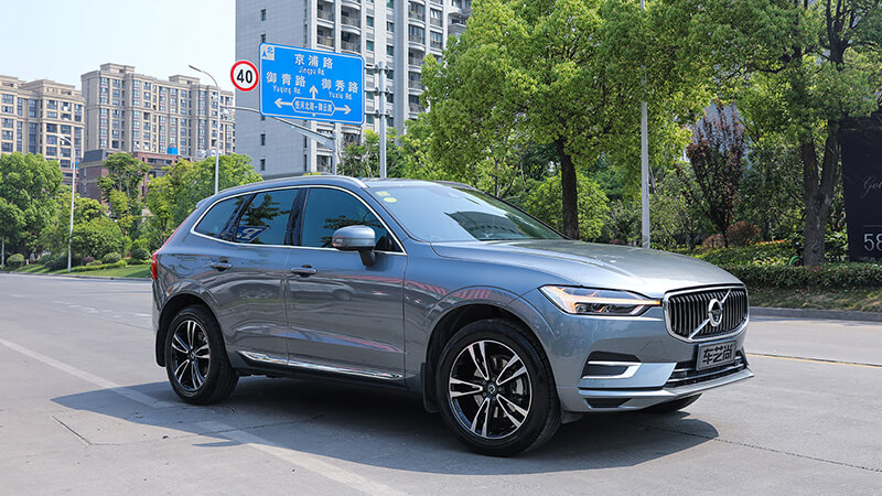 汽車貼膜中黑好還是深黑好？
